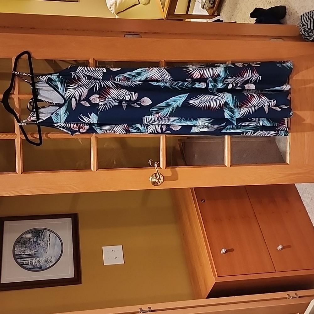 Tropical print flowy maxi dress